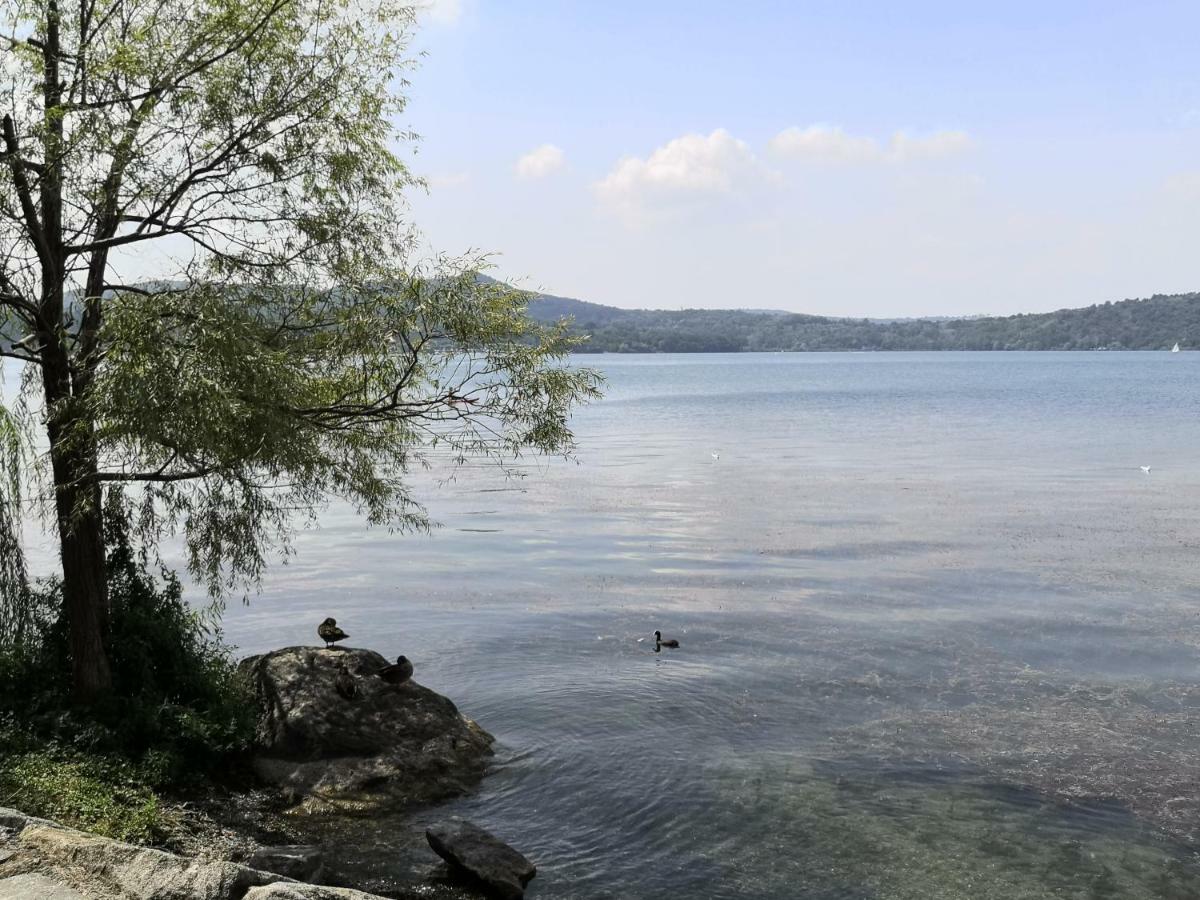 Slowliday Viverone Exteriör bild